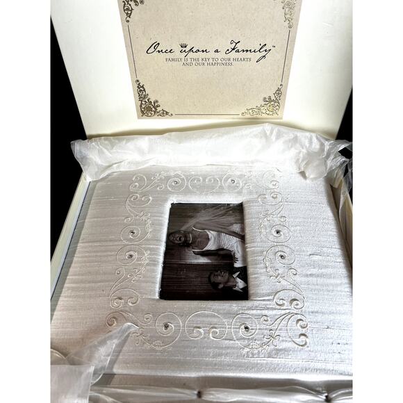 Once Upon a Family - Special Occasion Album Book Open Box - Special Celebrations - Picture 15 of 16